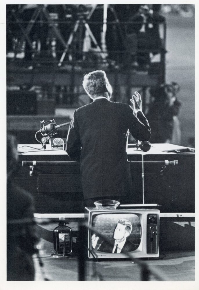 garry winogrand and william eggleston at fraenkel gallery